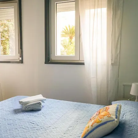 Rael Apartment