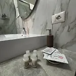 Rael Апартаменты *