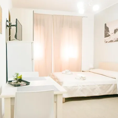 Rael Apartment Cefalu