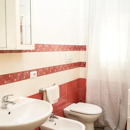 Rael Apartment