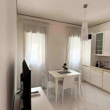 Rael Apartment